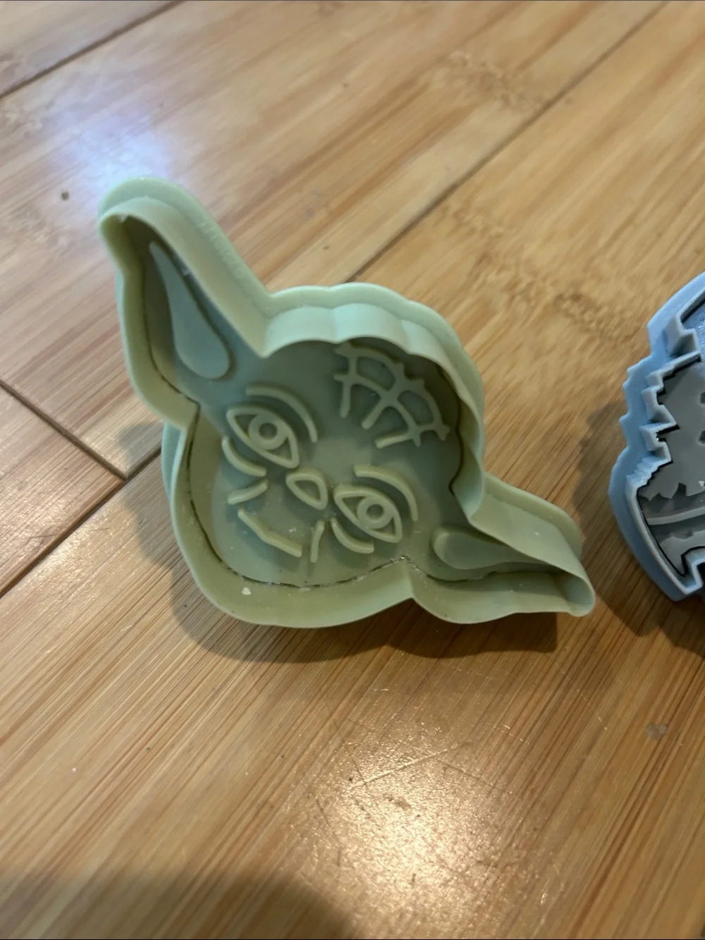 Williams Sonoma Star Wars Cookie Stamp Set - Green, Blue, White, Black Set of 8